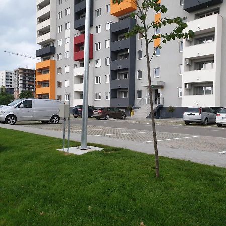 Carolina Sweet Apartament Oradea Exterior foto