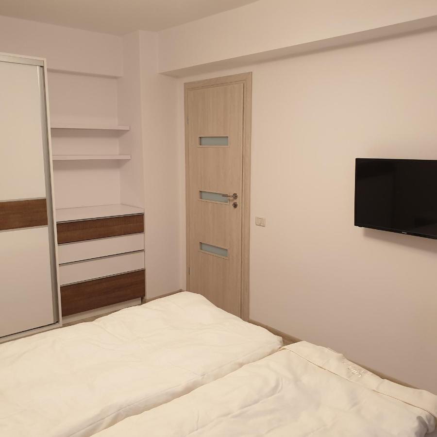 Carolina Sweet Apartament Oradea Exterior foto